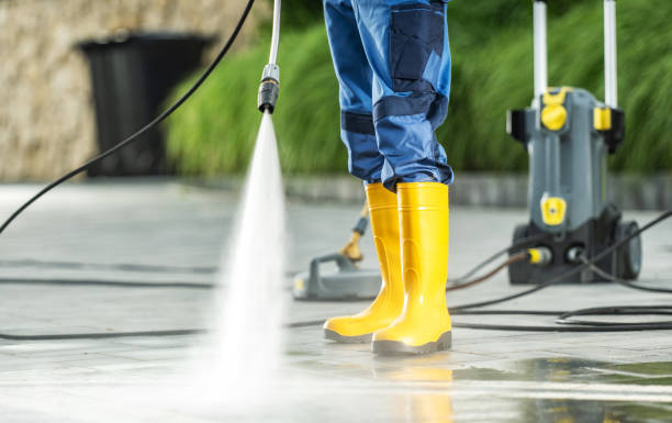 Best Pressure Washing Services Near Me  in Rialto, CA